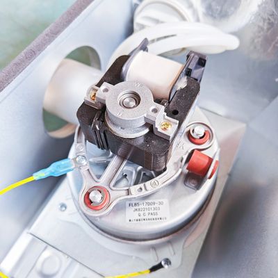 จอแสดงผล LED แขวนผนัง เตาแก๊ส ฟังก์ชั่น อ่างน้ำร้อน Lpg Fired Boiler